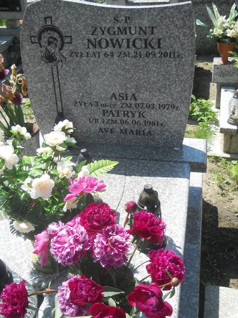 Krystyna Nowicka 1951 Lipno - Grobonet - Wyszukiwarka osób pochowanych